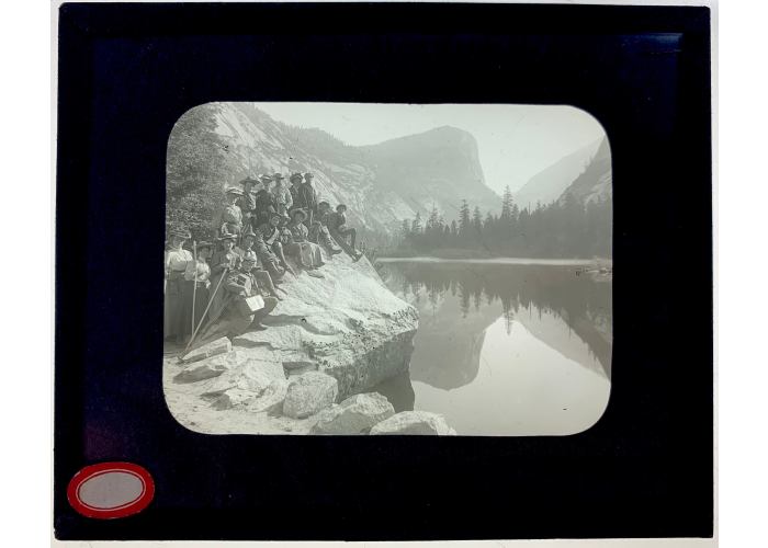 Dr. Carolin Görgen. ‘Out here it is different' – The California Camera Club and community imagination through collective photographic practices toward a critical historiography, 1890-1915
