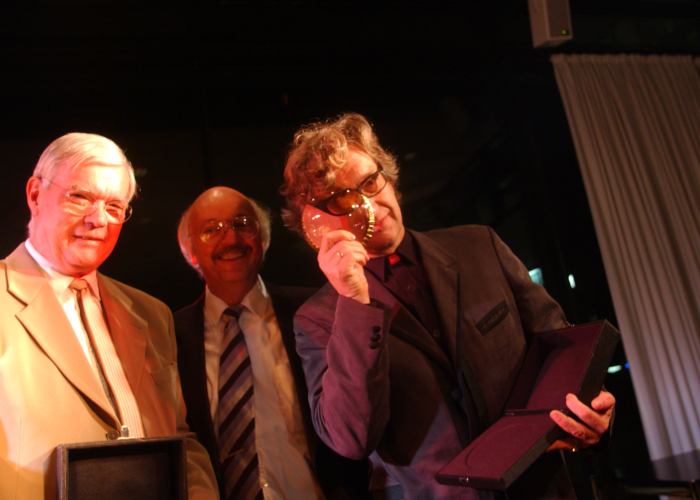 Kulturpreisverleihung am 22.10.2003 in Berlin, v.l.: Mogens S. Koch, Hansjoachim Nierentz, Wim Wenders (© Michael Ebert)